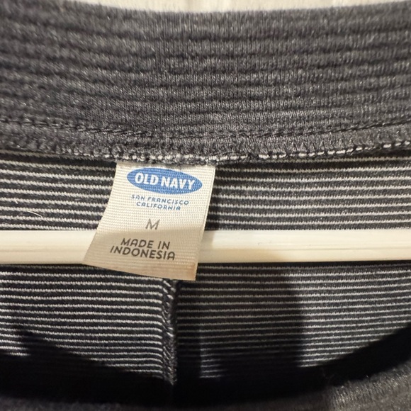 Old Navy Dresses & Skirts - Old Navy Charcoal and White Striped dress